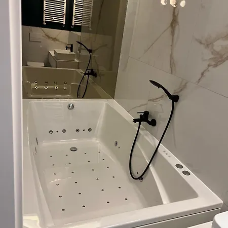 Plac Wolnosci 7 Redhottube Poznan